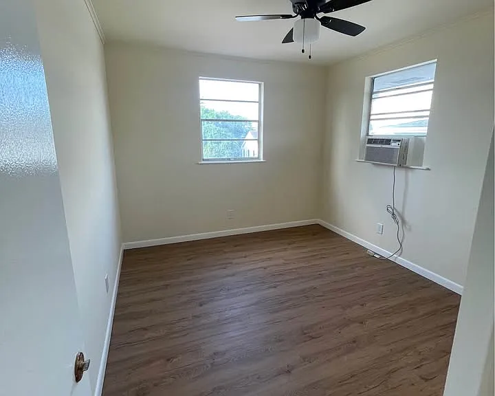 336 Harding St #C — Photo 7