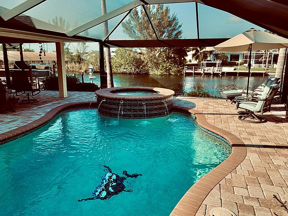Saltwater Heated Pool and Spa with Picture Window Cage