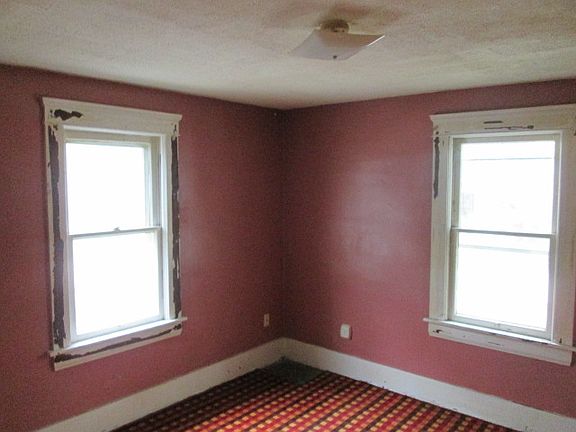 2nd image of 514 Hammel St