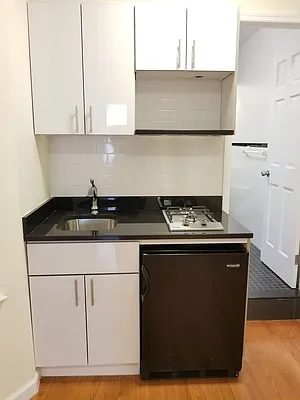Rented by NYLA Realty | media 5
