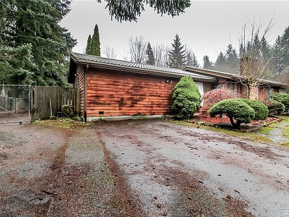 2nd image of 11113 SE 323rd St