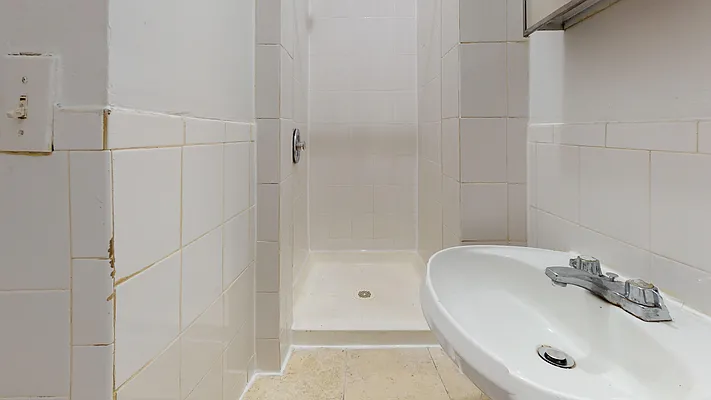 Rented by Bond New York | media 2