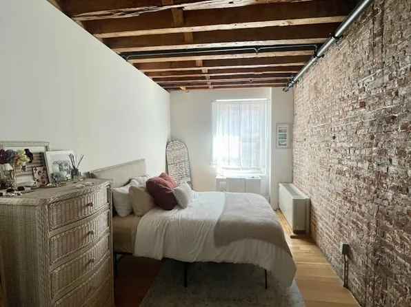 220 Front Street image 18 of 20