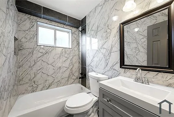 2 bed, 750 sqft, $1,299 — Photo 2