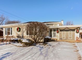 6646 Davis St, Morton Grove, IL 60053