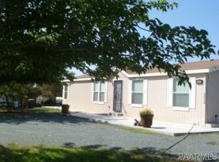 17441 E Trails End Rd, Mayer, AZ 86333