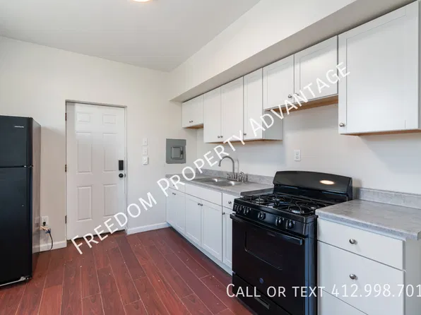 10 Iron St, Canonsburg, PA