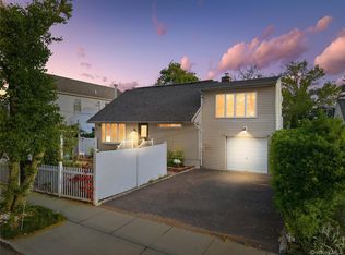 554 Grant Avenue, West Hempstead, NY 11552