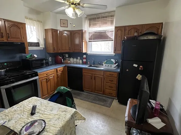 1504 Clearview St, Philadelphia, PA 19141