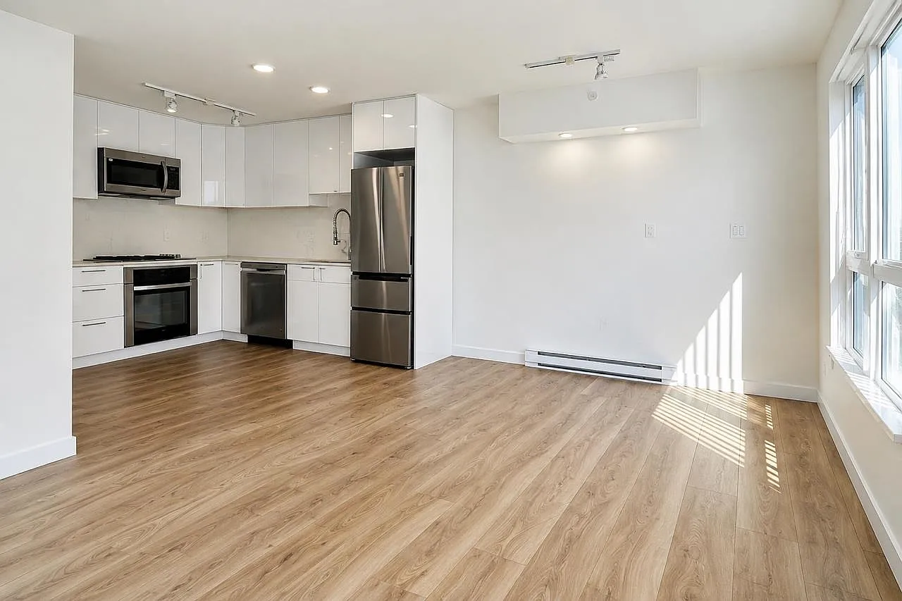 2 bed, 755 sqft, $2,500 — Photo 3