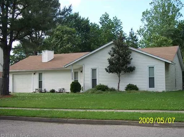 5344 Albright Dr, Virginia Beach, VA 23464
