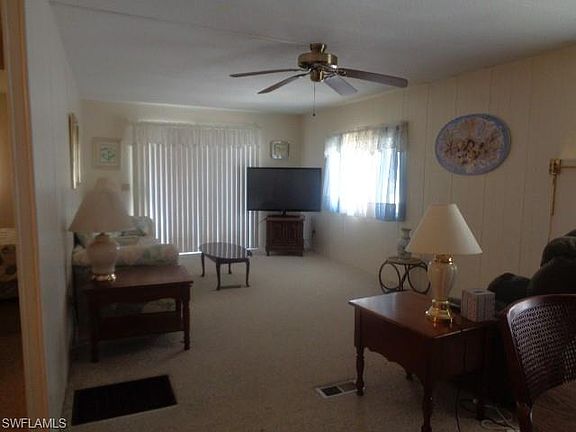 5th image of 2786 Indianwood Dr