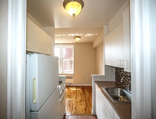 Rented by SW Queens Mezzanine | media 9