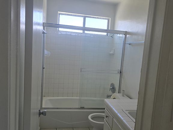 4th image of 5519 Homeside Ave APT 9
