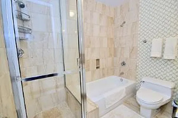 Rented by Plaza Real Estate Group | media 6