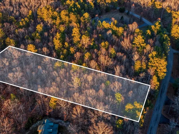 2318 Waterside Dr, Bumpass, VA 23024