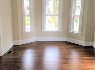 34 Willow Ave #1, Somerville, MA 02144