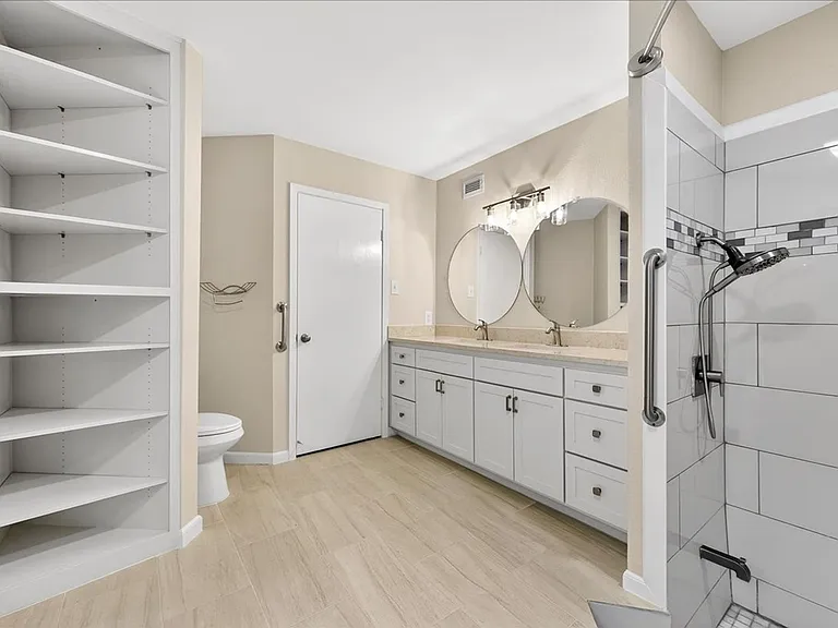 5025 Romford Dr — Photo 27