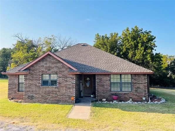4286 State Highway 92 Hwy, Cement, OK 73017