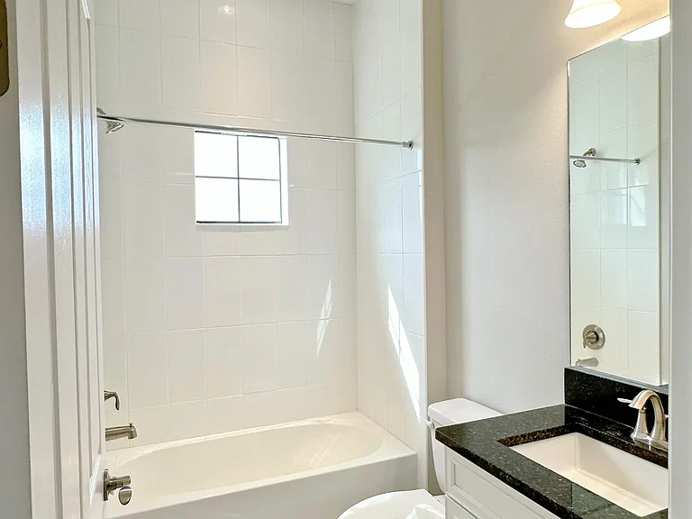 10530 Meadowrun Dr — Photo 18