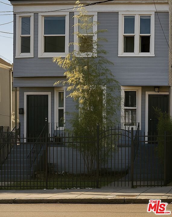 1st image of 3221 Market St