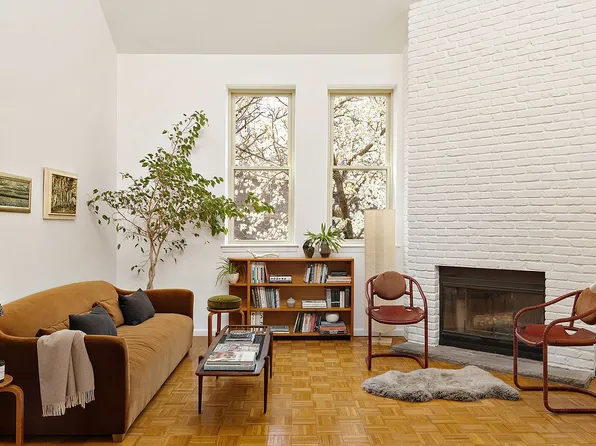 361 Clinton St APT 3E, Brooklyn, NY 11231