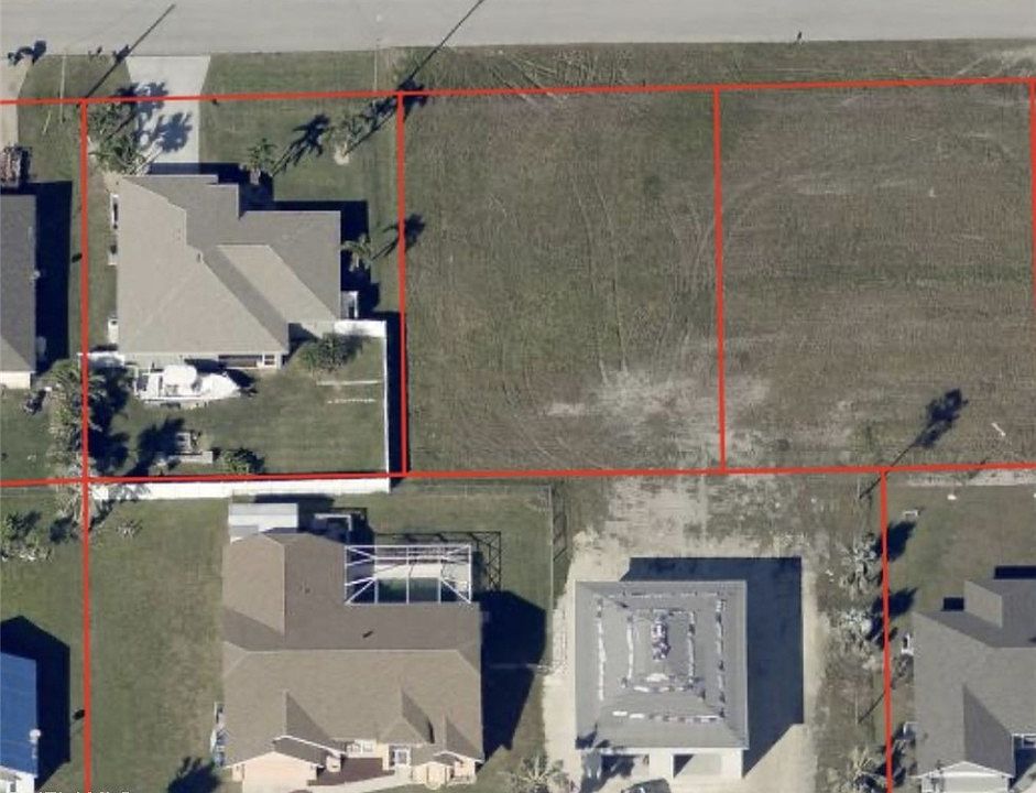 1st image of 2908 NW 7th Ter