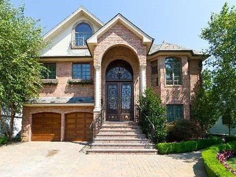 1st image of 2747 Judith Dr