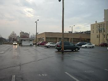 5th image of 83 W Washington St