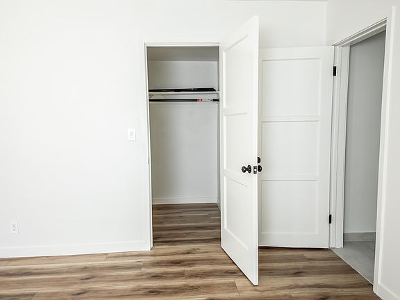 5th image of 439 S Evergreen Ave #443-1/2