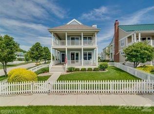 3455 Magnolia Ln, Saint Joseph, MI