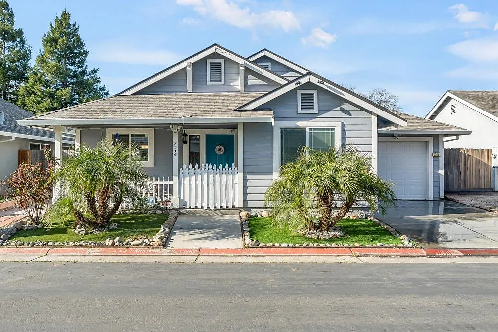 7516 Mimosa Way photo 1
