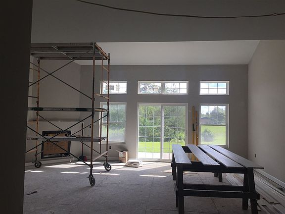 4th image of 1285 Lakeshore Park Pl #56F