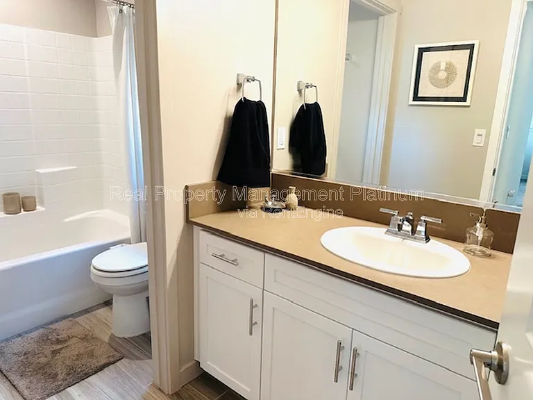 837 Soledad Ave — Photo 18