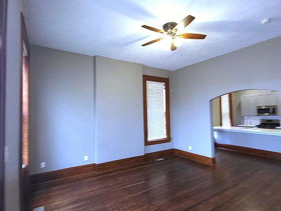 210sq' LR