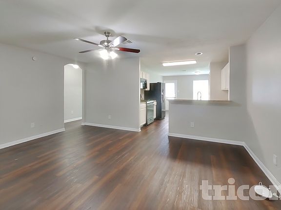 4th image of 21402 Palma Grove Way