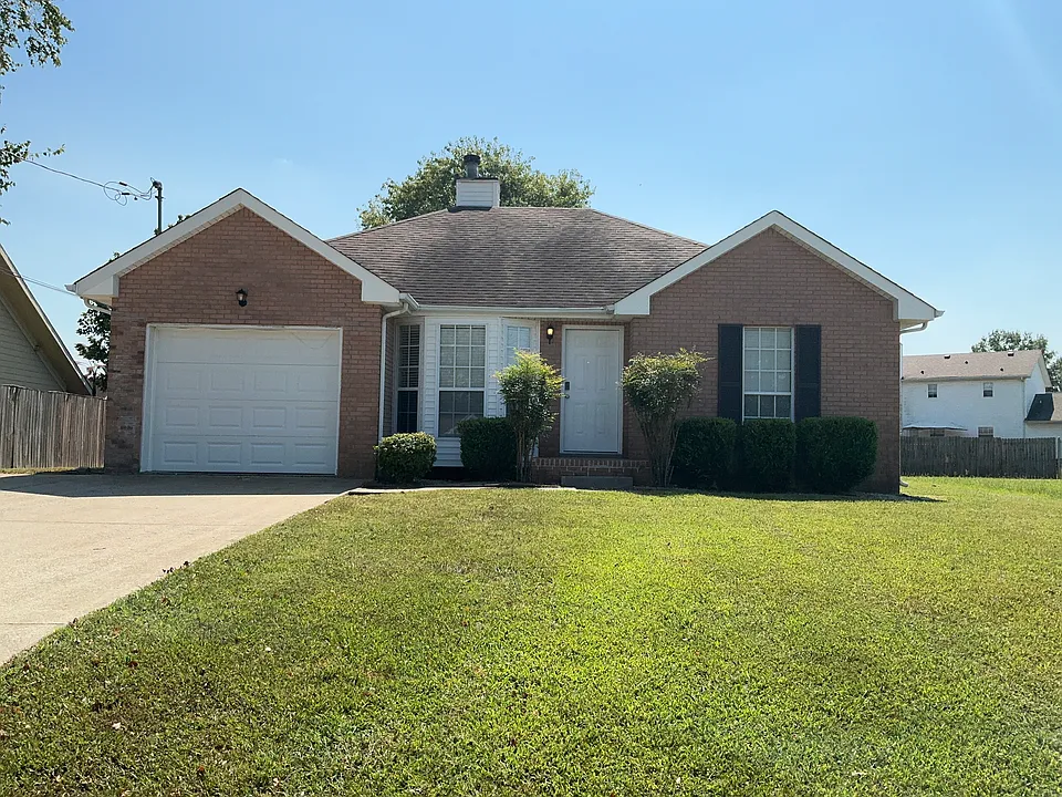 211 Windmeade Cir