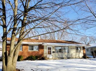 1875 N Newport Rd, Hoffman Estates, IL 60169