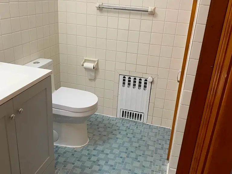 2241 82nd St #3 — Photo 7