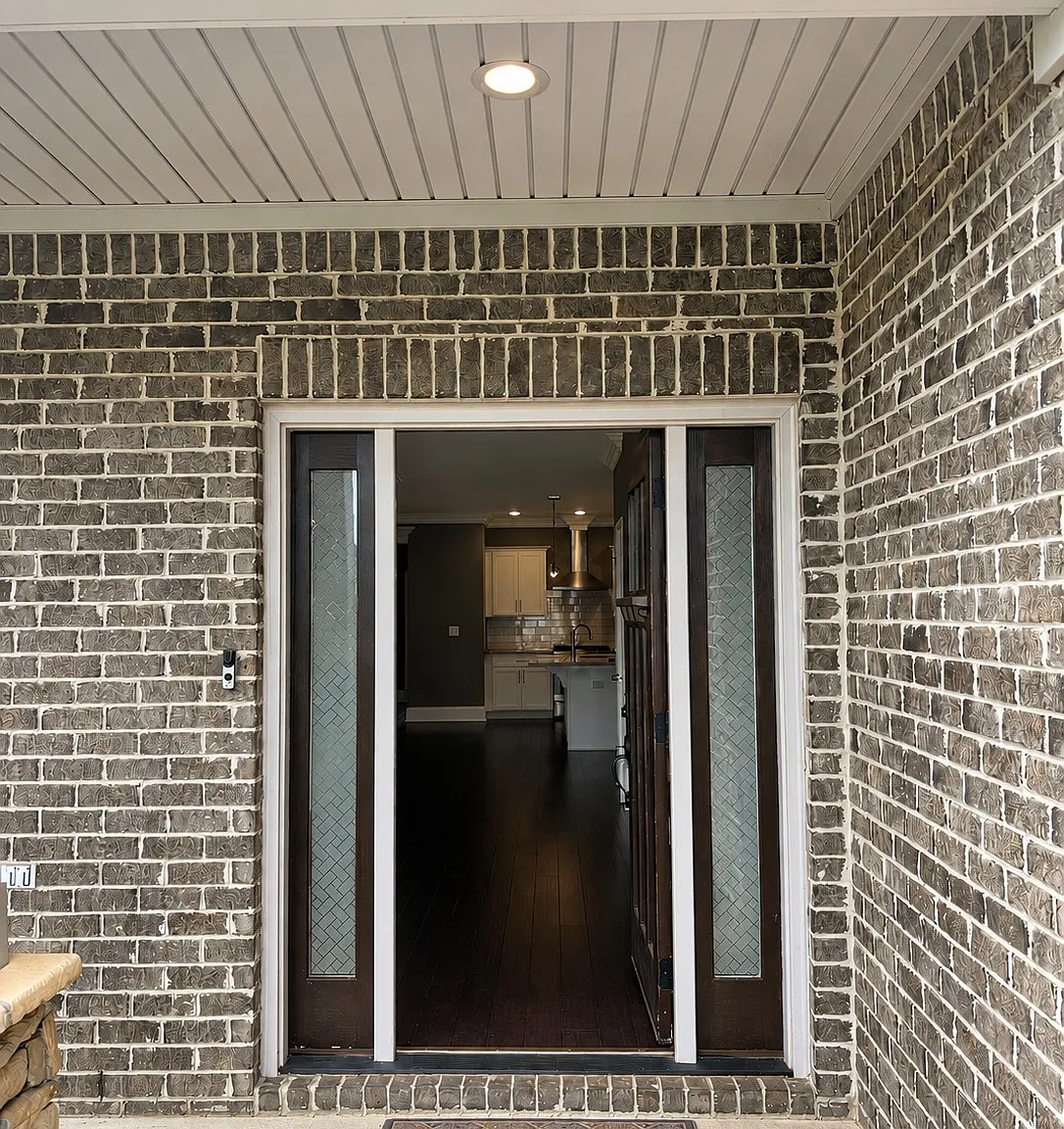 4 bed, 3084 sqft, $2,700 — Photo 2