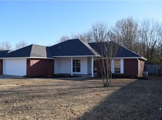 2111 Cordova Ter, Greenwood, AR 72936