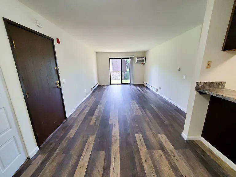 Belmar Apartments — Photo 29