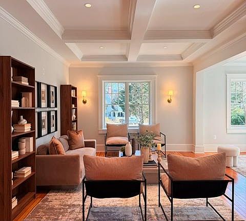 4th image of 520 Woodlawn Rd