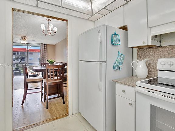 3rd image of 3001 E Sunrise Lakes Dr #203