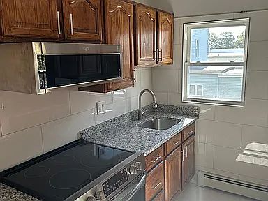 3rd image of 351 S Oxford St #2