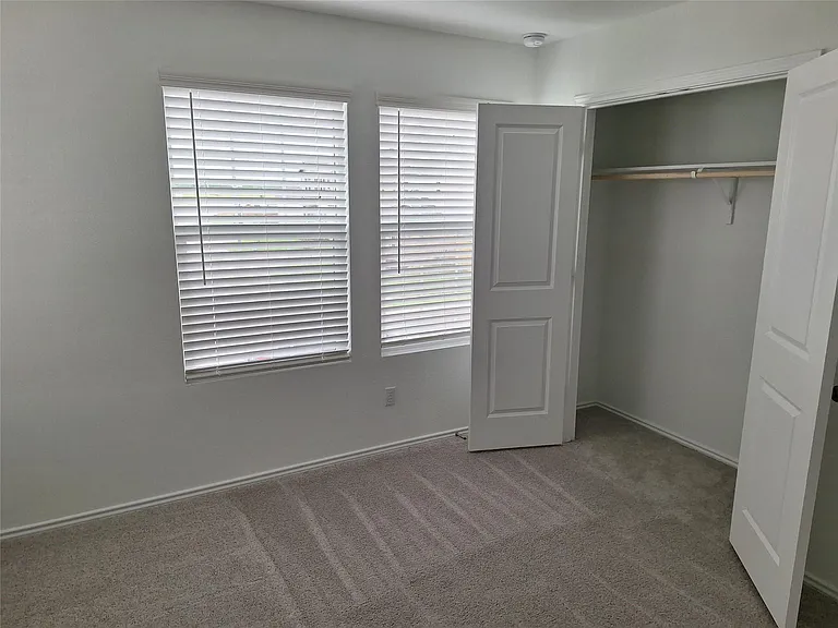 18001 Prairie Falcon Way — Photo 35