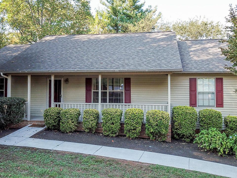 1st image of 846 Greenwich Dr