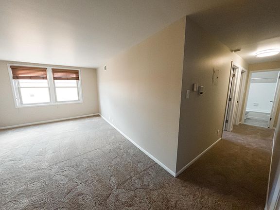 5th image of 1504 N Pennsylvania St #209