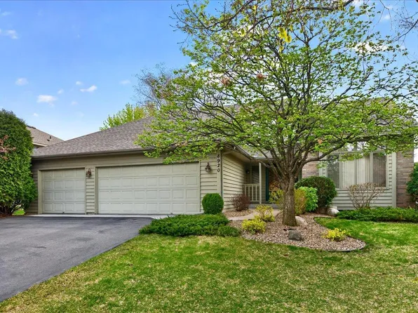 8920 Vickors Xing N, Brooklyn Park, MN 55443