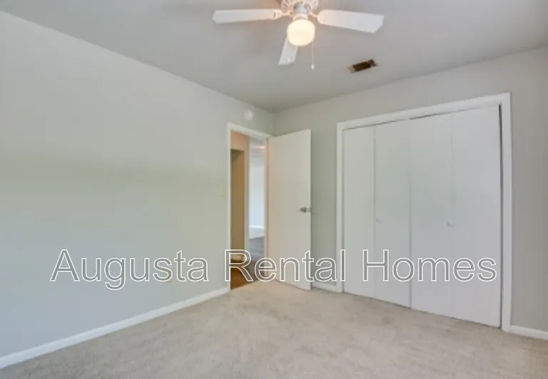 2822D Thomas Ln — Photo 12